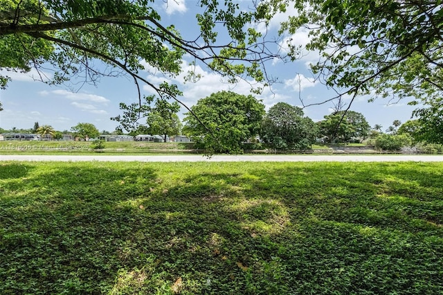 6359 SW 1st St, Margate, FL 33068 - view of grassy yard