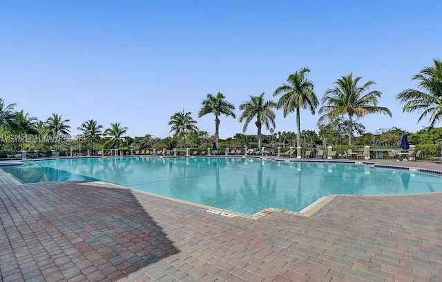 9120 SW 227th Ter, Cutler Bay, FL 33190 - community pool with a patio area