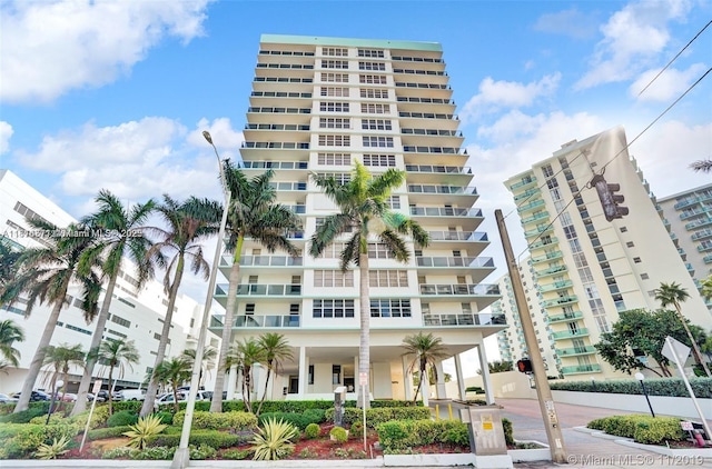 3725 S Ocean Dr Unit 1224, Hollywood, FL 33019 - view of apartment building / complex