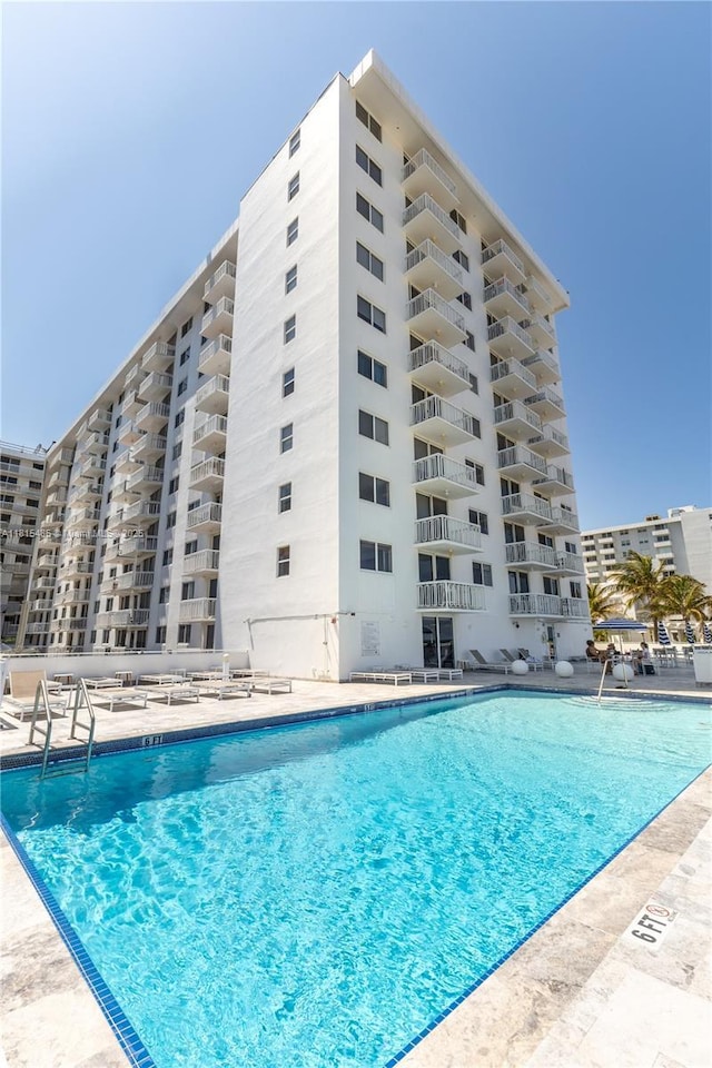 401 Ocean Dr Unit 221, Miami Beach, FL 33139 - view of community pool