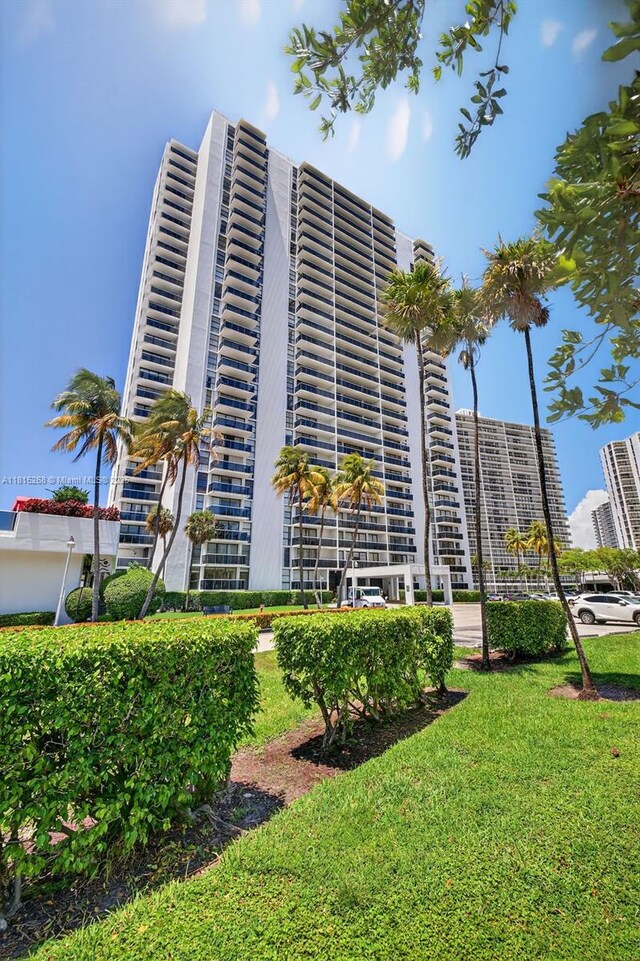 3675 N Country Club Dr Unit 401, Aventura, FL 33180 - photo 49