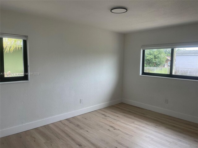 2910 NW 185th St, Miami Gardens, FL 33056 - photo 17