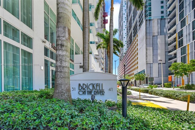 41 SE 5th St Unit 517, Miami, FL 33131 - view of community / neighborhood sign