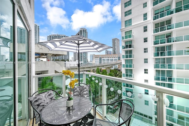 41 SE 5th St Unit 517, Miami, FL 33131 - balcony with a city view
