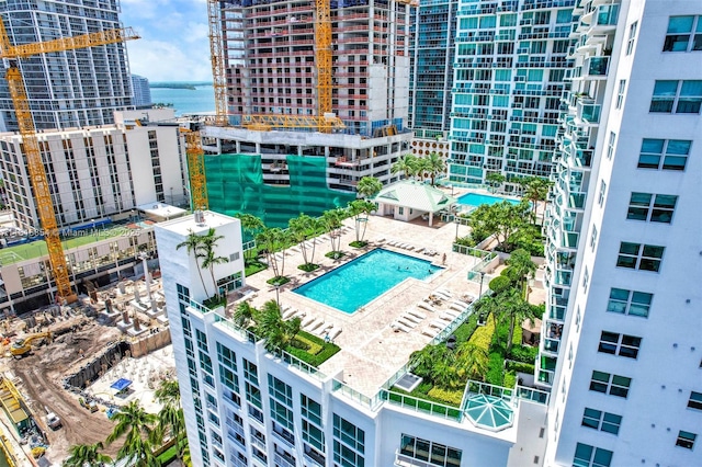 41 SE 5th St Unit 517, Miami, FL 33131 - view of urban area with a pool area and a nearby body of water