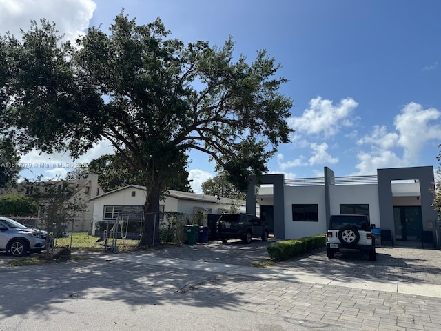 1226 NE 112th St, Miami, FL 33161 - view of front of home featuring stucco siding