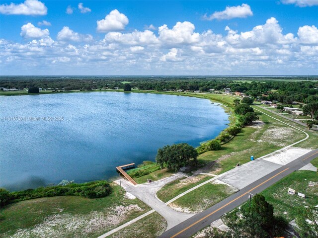 2430 N Dunwoodie Rd, Avon Park, FL 33825 - bird's eye view of a nearby body of water