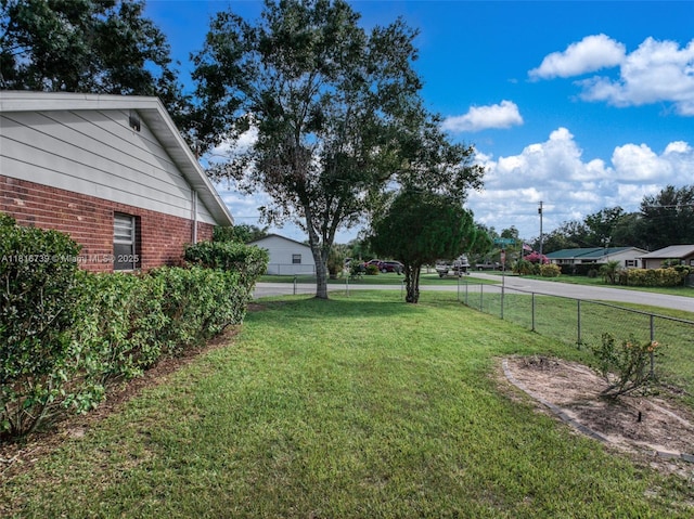 2430 N Dunwoodie Rd, Avon Park, FL 33825 - view of yard