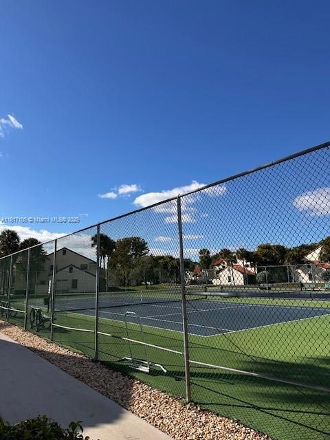 12 Via De Casas Sur Unit 104, Boynton Beach, FL 33426 - view of tennis court