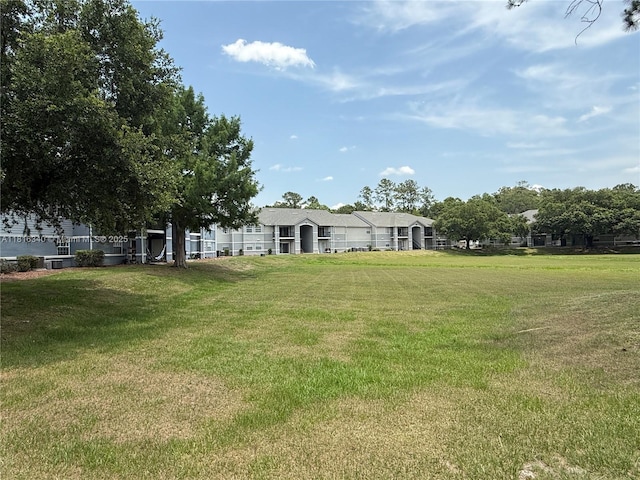 3705SW 27 Th St Unit 416, Gainesville, FL 32608 - view of grassy yard