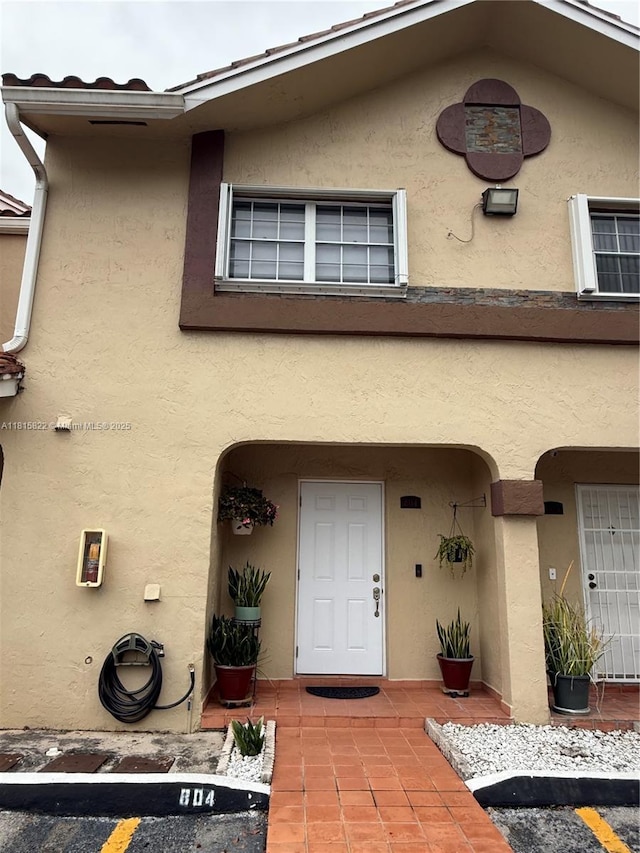 6560 SW 138th Ct Unit 804, Miami, FL 33183 - entrance to property featuring stucco siding and uncovered parking