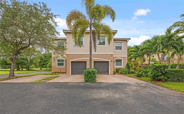 8328 Lagos De Campo Blvd, Tamarac, FL 33321 - photo 2