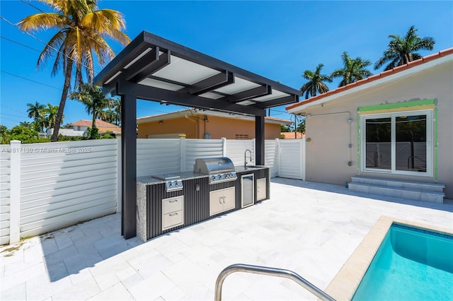1045 Hollywood Blvd, Hollywood, FL 33019 - view of patio with entry steps and a sink