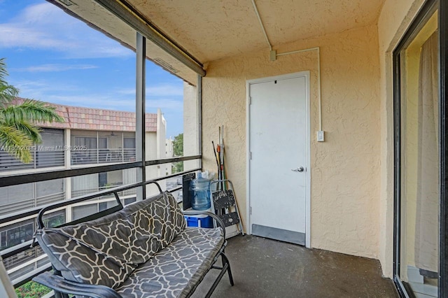 6555 W Broward Blvd Unit 412, Plantation, FL 33317 - view of sunroom / solarium