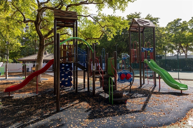 4000 Towerside Ter Unit 804, Miami, FL 33138 - view of community jungle gym