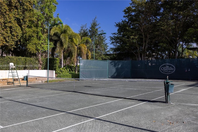 4000 Towerside Ter Unit 804, Miami, FL 33138 - view of tennis court with community basketball court