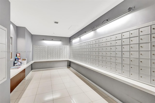 300 S Australian Ave Unit 302, West Palm Beach, FL 33401 - view of property's community with mail area