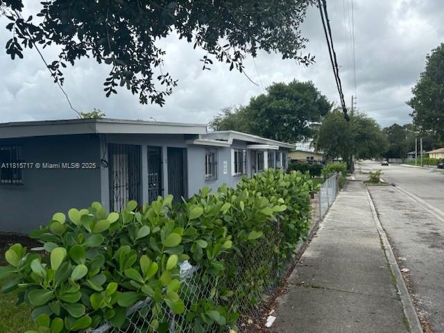 248 NW 69th St, Miami, FL 33150 - view of property exterior