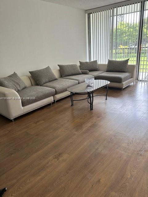 20400 SW Country Club Dr Unit 209, Aventura, FL 33180 - photo 4