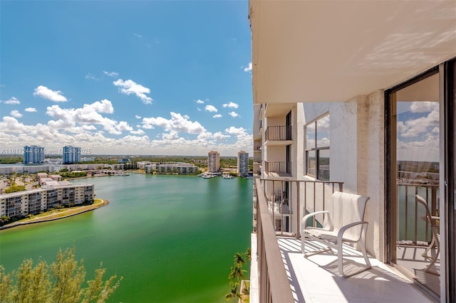 18151 NE 31st Ct Unit 1905, Aventura, FL 33160 - water view with nearby urban area