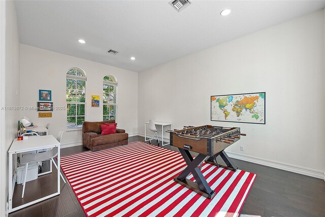 112 Segovia Way, Jupiter, FL 33458 - rec room with baseboards, dark wood-type flooring, and recessed lighting