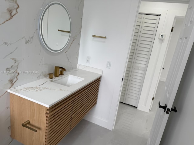4314 SW 97th Ct, Miami, FL 33165 - bathroom featuring vanity