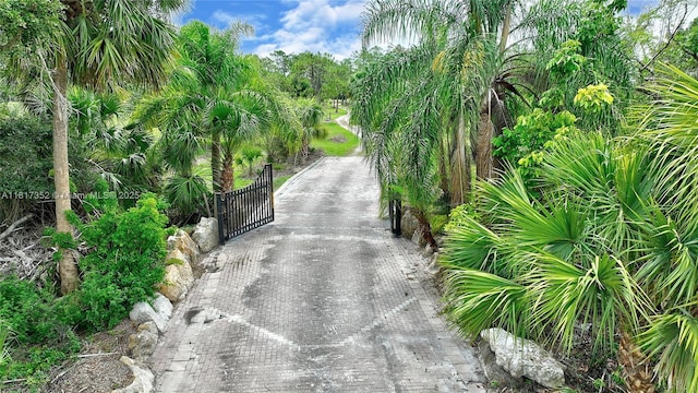 18151 Wildcat Dr, Fort Myers, FL 33913 - photo 1