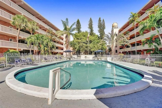180 NE 12th Ave Unit 14A, Hallandale Beach, FL 33009 - photo 1