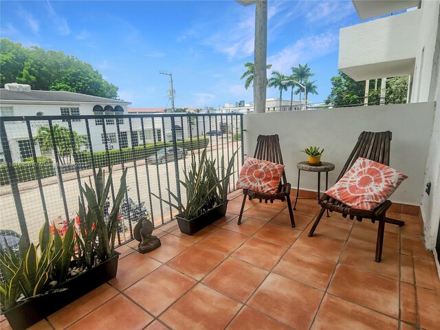 1455 W Ave Unit 202, Miami Beach, FL 33139 - view of patio / terrace with a balcony