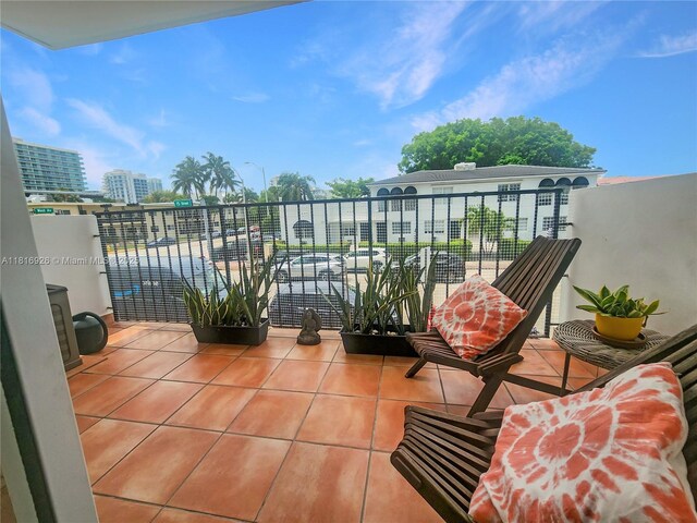 1455 W Ave Unit 202, Miami Beach, FL 33139 - view of balcony