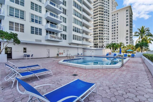5700 Collins Ave Unit 7A, Miami Beach, FL 33140 - photo 14
