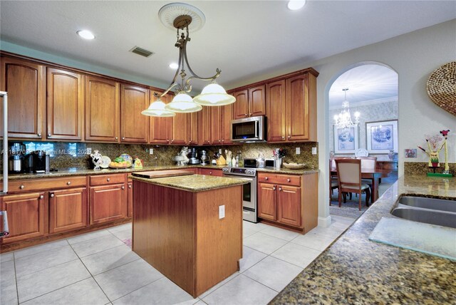 7665 SW 193rd Ln, Cutler Bay, FL 33157 - photo 8