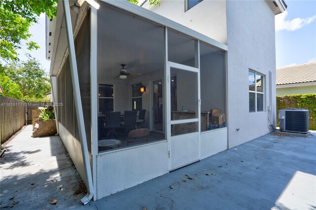1100 SE 19th Ave, Homestead, FL 33035 - view of patio / terrace featuring a sunroom and ceiling fan