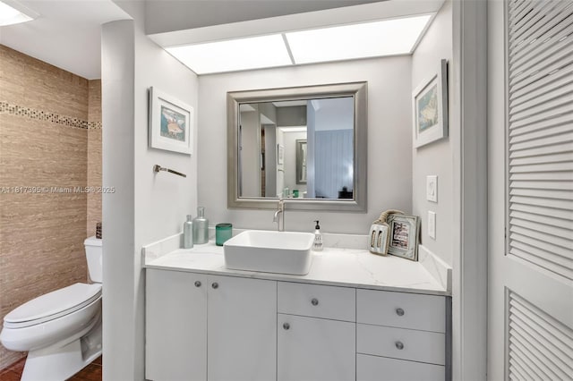 1100 SE 5th Ct Unit 87, Pompano Beach, FL 33060 - bathroom featuring toilet and vanity