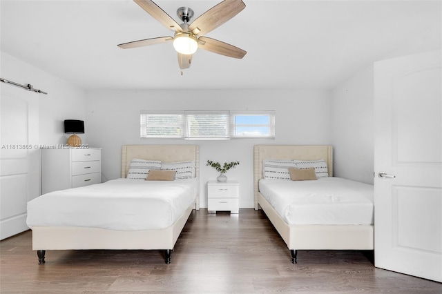 1013 S 24th Ave, Hollywood, FL 33020 - bedroom with wood finished floors and a ceiling fan