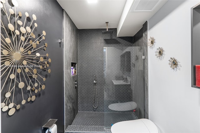 9310 Sunrise Lakes Blvd Unit 206, Sunrise, FL 33322 - bathroom featuring toilet and a walk in shower