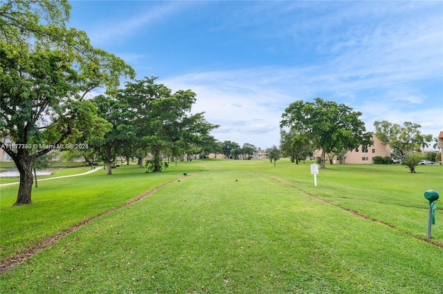 9310 Sunrise Lakes Blvd Unit 206, Sunrise, FL 33322 - view of community featuring a yard