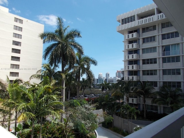 800 W Ave Unit 422, Miami Beach, FL 33139 - view of apartment building / complex featuring a city view