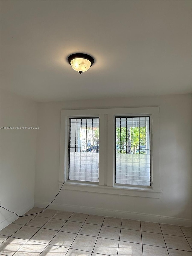 1262 SW 4th St, Miami, FL 33135 - photo 11