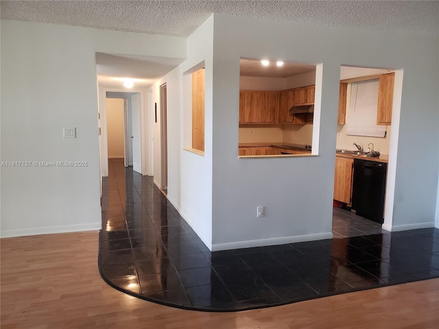 601 Ives Dairy Rd Unit 405-8, Miami, FL 33179 - photo 2