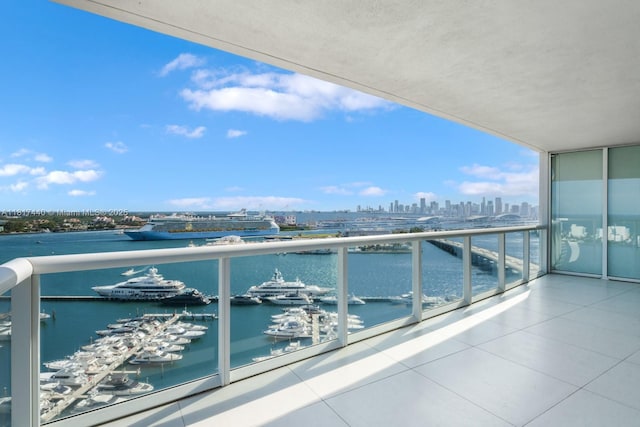 450 Alton Rd Unit 2007, Miami Beach, FL 33139 - balcony featuring a skyline view and a water view