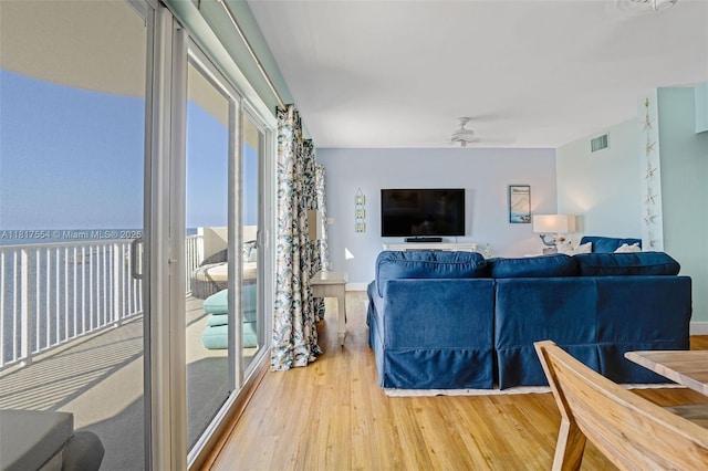 200 Wrenn St Ph 701, Plantation Key, FL 33070 - living room featuring wood finished floors and ceiling fan