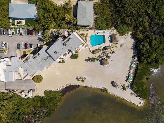 200 Wrenn St Ph 701, Plantation Key, FL 33070 - aerial view of property and surrounding area featuring a pool area