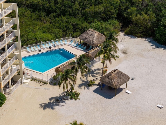 200 Wrenn St Ph 701, Plantation Key, FL 33070 - community pool with a gazebo and a view of trees