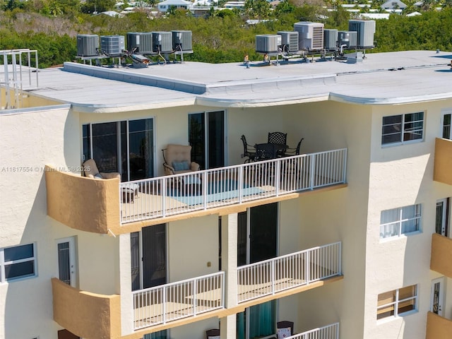 200 Wrenn St Ph 701, Plantation Key, FL 33070 - view of property featuring cooling unit