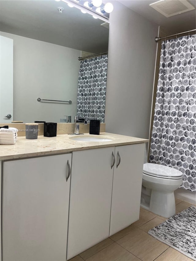 1750 N Bayshore Dr Unit 1414, Miami, FL 33132 - full bathroom featuring tile patterned floors, vanity, and toilet