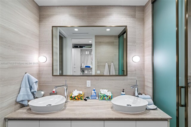 5775 Collins Ave Unit 1602, Miami Beach, FL 33140 - photo 58