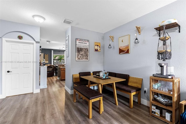 22791 SW 88th Pl, Cutler Bay, FL 33190 - dining area featuring wood finished floors and baseboards
