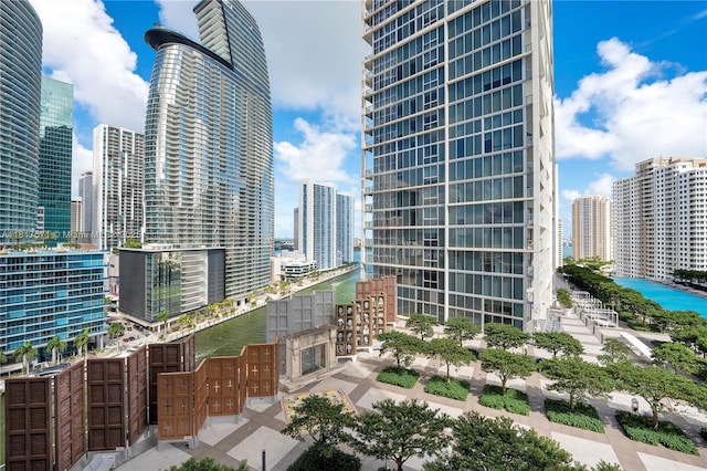 485 Brickell Ave Unit 1801, Miami, FL 33131 - view of city skyline with a nearby body of water