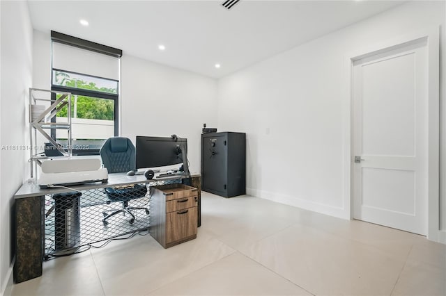 1845 NE 124th St, North Miami, FL 33181 - office space with baseboards and recessed lighting